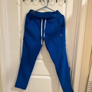 Figs Yola 2.0 scrub pants